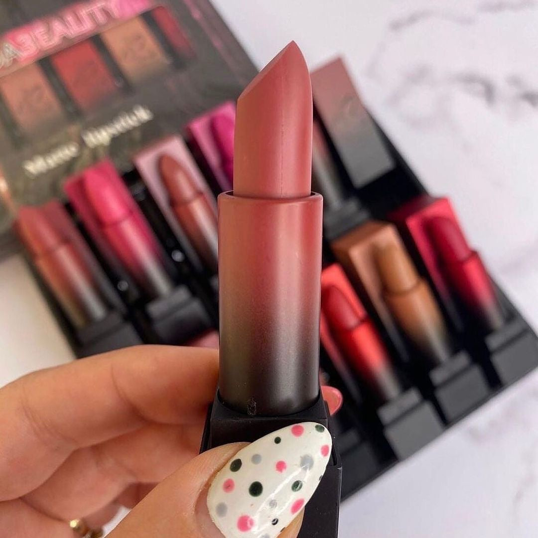 Huda Beauty Bullet Lipstick
